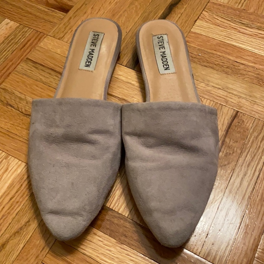 Steve Madden Grey Loafers